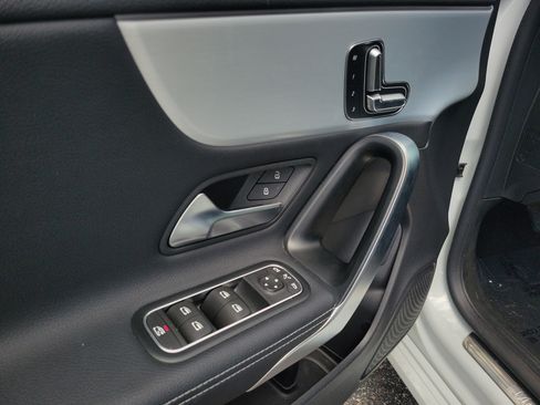 Certified 2023 Mercedes-Benz CLA 250 4MATIC image 20