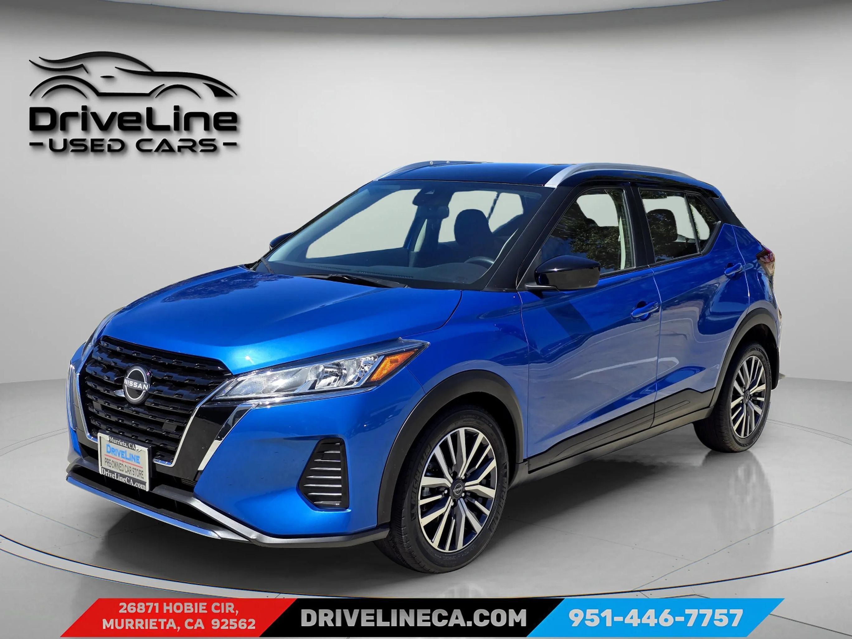 Used 2023 Nissan Kicks SV FWD image 1