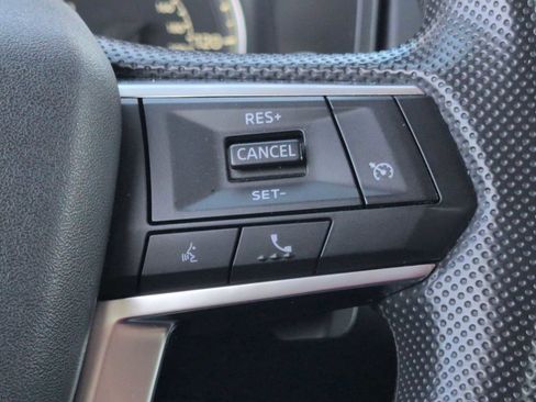 Used 2024 Mitsubishi Outlander ES image 25