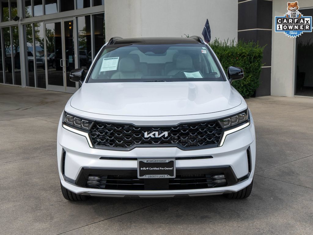 Certified 2023 Kia Sorento SX AWD/4WD image 2