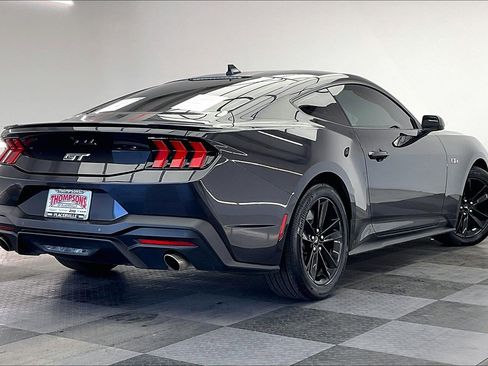 Used 2024 Ford Mustang GT RWD image 13