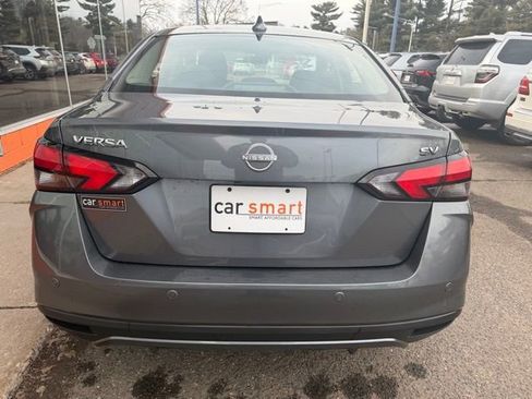 Used 2023 Nissan Versa SV FWD image 6