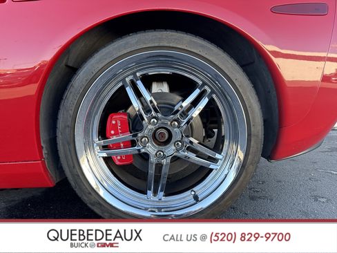 Used 2005 Chevrolet Corvette Coupe w/ Preferred Equipment Group image 3