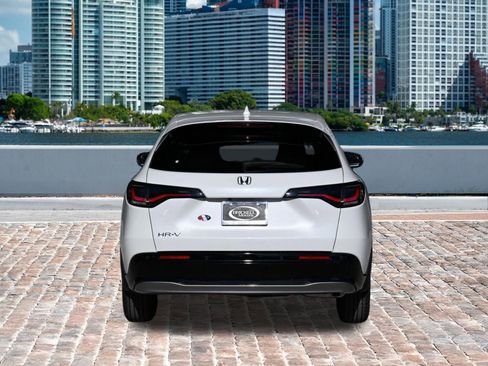 New 2026 Honda HR-V EX-L image 6