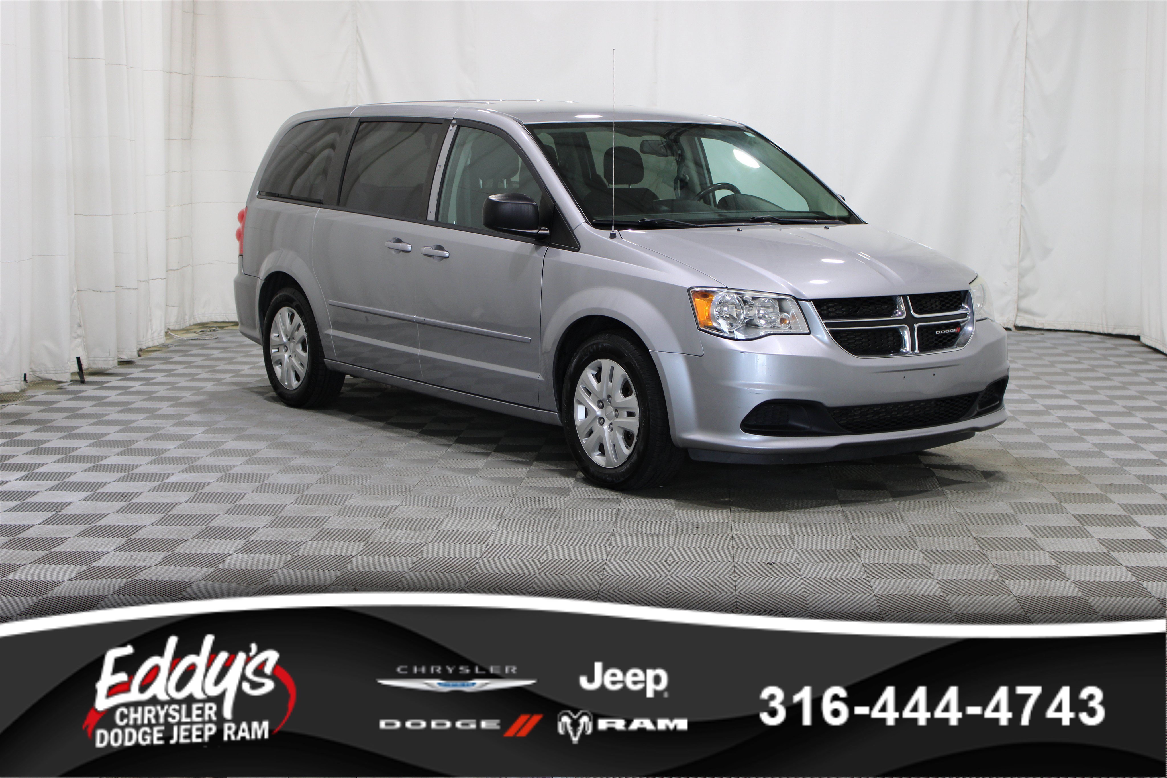 Used 2017 Dodge Grand Caravan SE w/ Power Window Group FWD image 1