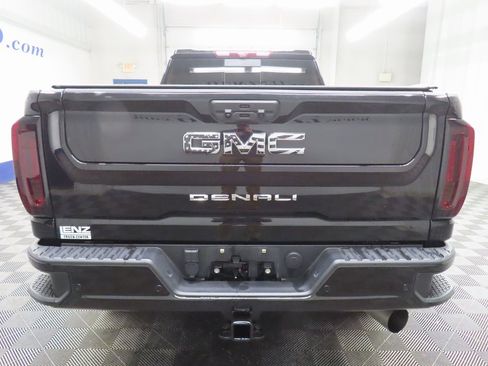 Used 2021 GMC Sierra 2500 Denali w/ Denali Black Diamond Edition image 41