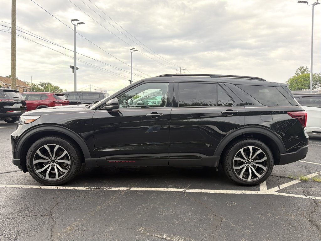 Used 2020 Ford Explorer ST w/ Premium Technology Package AWD/4WD image 9