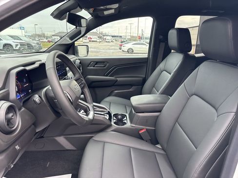 Used 2026 Chevrolet Colorado Trail Boss image 29