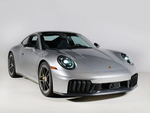 Certified 2025 Porsche 911 Carrera 4 GTS AWD/4WD image 7