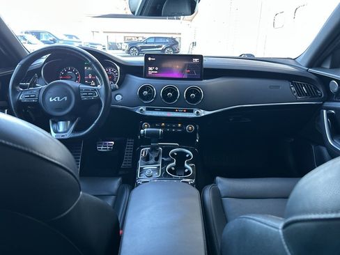 Used 2022 Kia Stinger GT-Line w/ Sun & Sound Package image 9