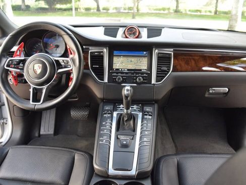 Used 2016 Porsche Macan S AWD/4WD image 55