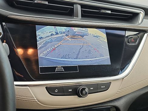 Used 2021 Buick Encore GX Preferred w/ Cold Weather Comfort Package image 18