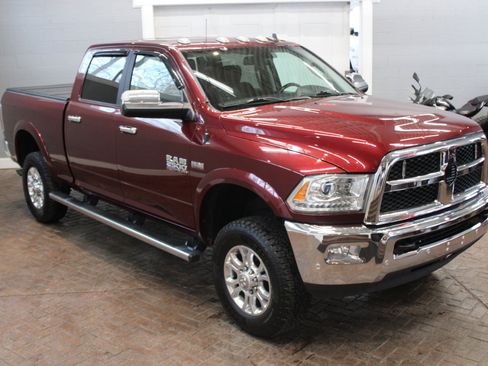 Used 2017 RAM 2500 Laramie w/ Convenience Group image 25