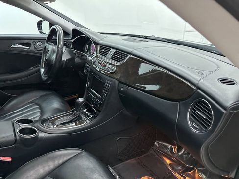 Used 2011 Mercedes-Benz CLS 550 image 21