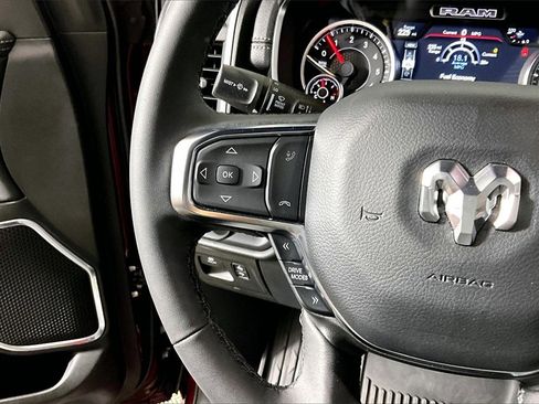 Used 2025 RAM 1500 Laramie w/ Laramie Southwest Edition image 14