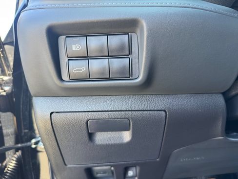 New 2026 Toyota Highlander XLE AWD/4WD image 18