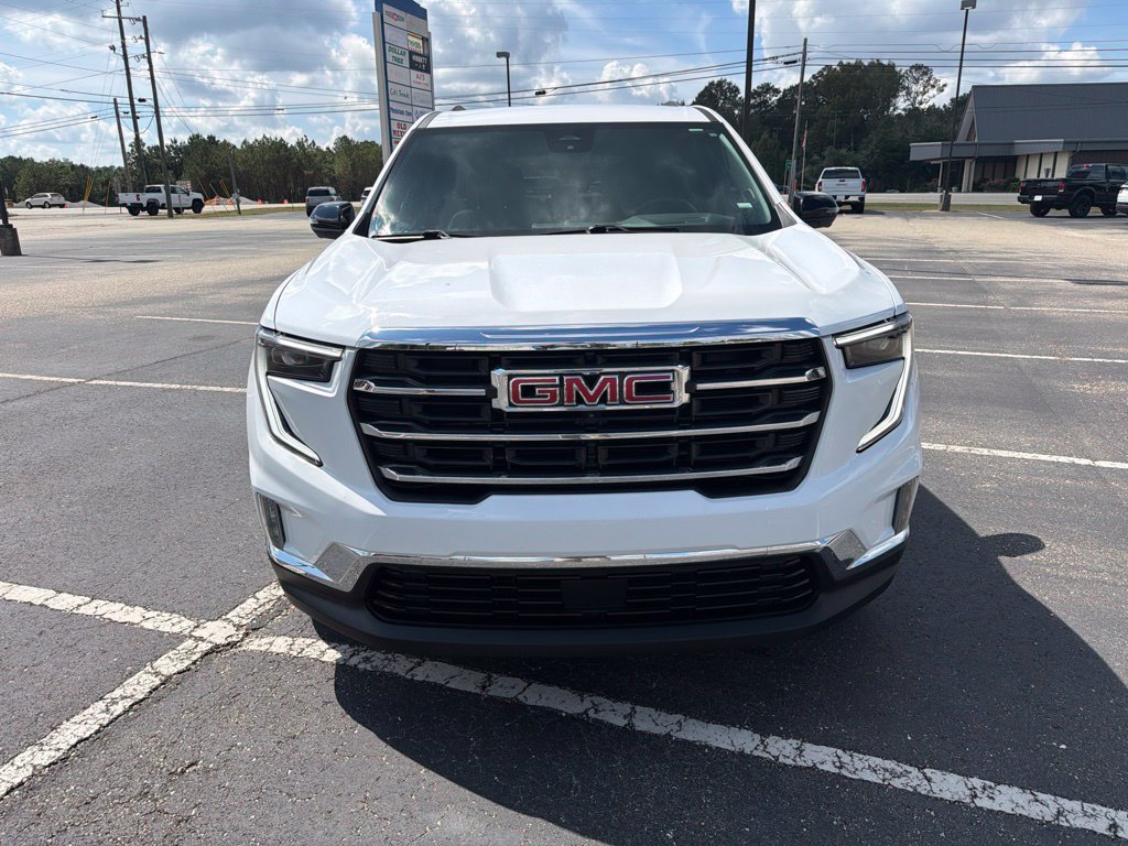 Used 2026 GMC Acadia Elevation w/ Elevation Premium Package FWD image 8