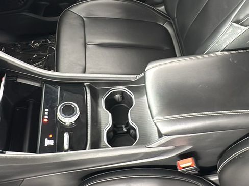 Used 2024 Jeep Grand Cherokee Limited image 33