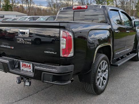Used 2019 GMC Canyon Denali AWD/4WD image 8