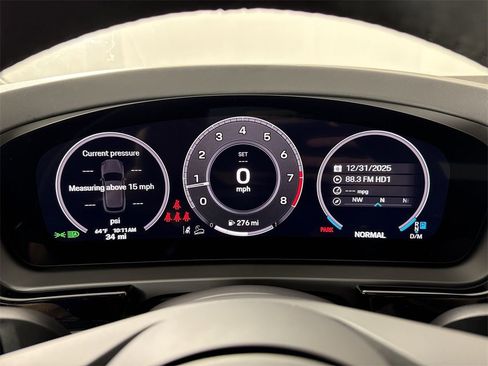 New 2026 Porsche Cayenne GTS image 37