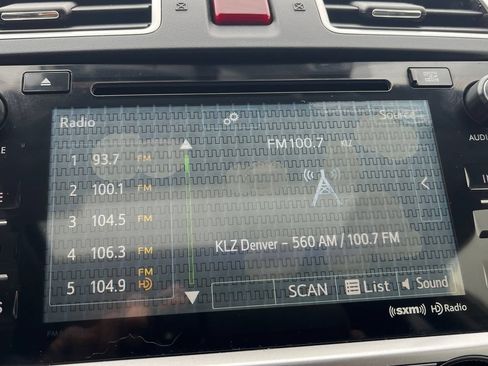 Used 2015 Subaru Crosstrek 2.0i Limited AWD/4WD image 12