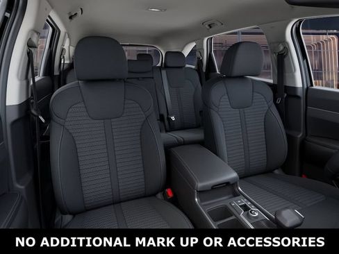 New 2026 Kia Sorento LX FWD image 15