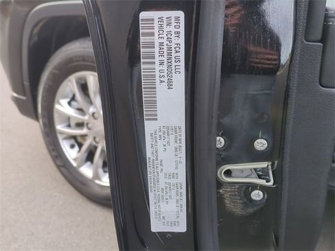 Used 2022 Jeep Cherokee Latitude Lux image 26