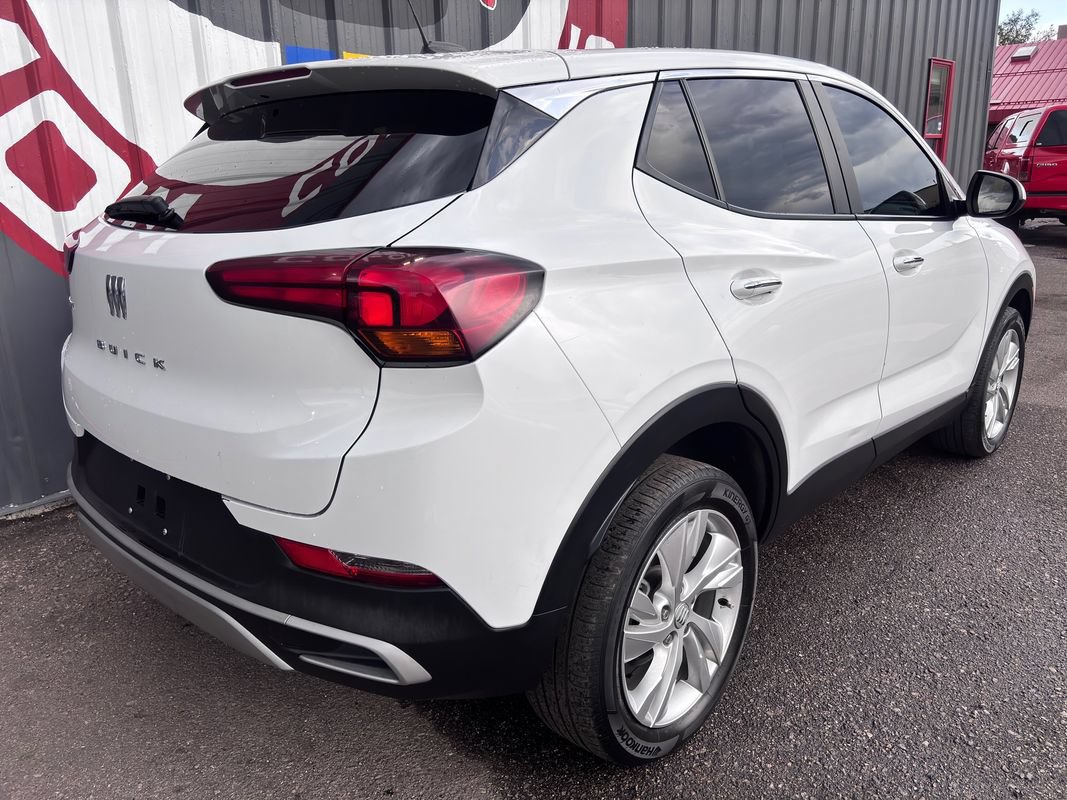 Used 2025 Buick Encore GX Preferred AWD/4WD image 5