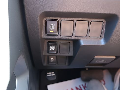 Used 2026 Nissan Frontier SV w/ All-Weather Content Package AWD/4WD image 23