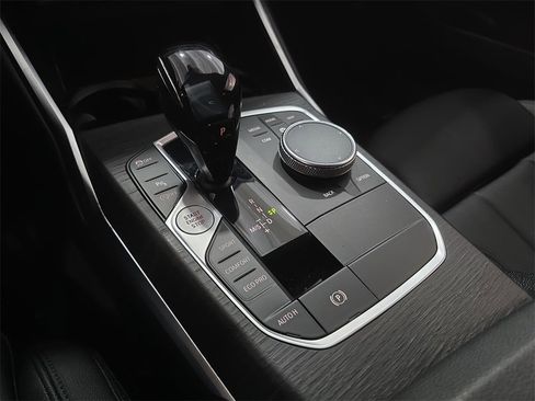Used 2021 BMW 330i Sedan w/ Convenience Package image 24