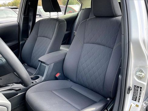 Used 2024 Toyota Corolla LE image 18