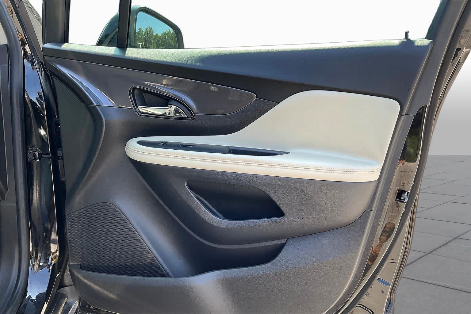 Used 2019 Buick Encore Preferred FWD image 22