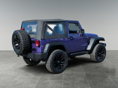 Used 2017 Jeep Wrangler Sport w/ Quick Order Package 24S AWD/4WD image 5