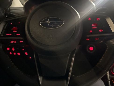 Used 2022 Subaru Crosstrek 2.5i Limited image 12