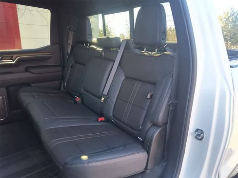 Used 2024 Chevrolet Silverado 1500 High Country w/ Technology Package image 23