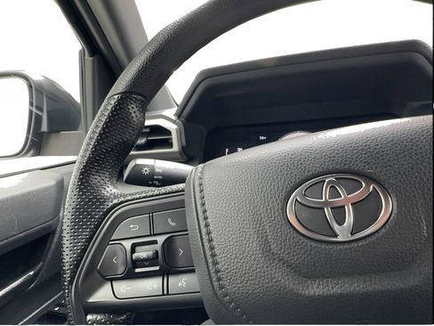 Used 2025 Toyota Tacoma SR RWD image 39