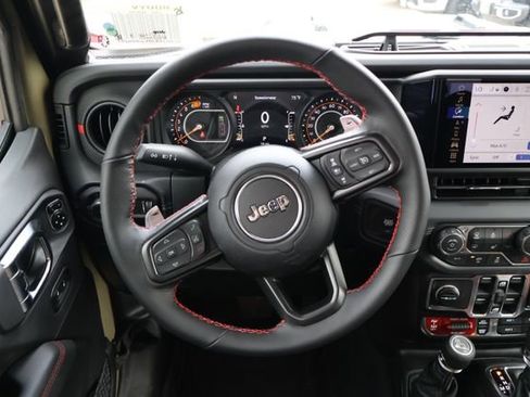 New 2026 Jeep Wrangler Unlimited Rubicon 392 w/ Quick Order Package 27X Moab AWD/4WD image 12
