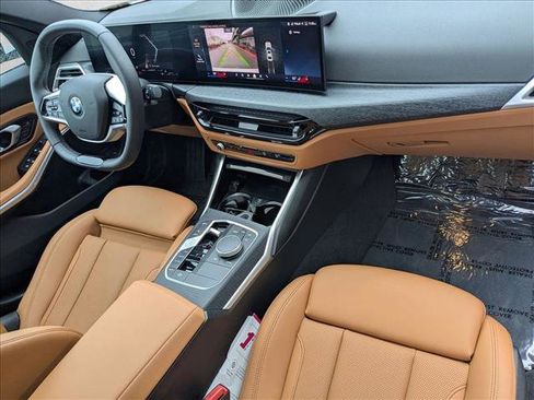 Used 2025 BMW 330i xDrive Sedan w/ Convenience Package image 26