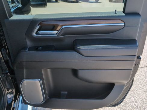 Used 2024 Chevrolet Silverado 3500 High Country w/ High Country Premium Package AWD/4WD image 19