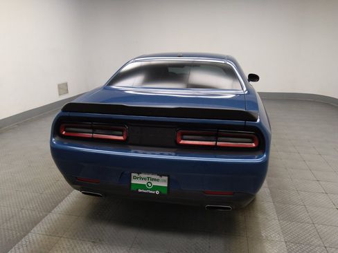 Used 2020 Dodge Challenger SXT w/ Blacktop Package RWD image 7