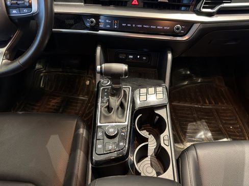 Used 2023 Kia Sportage EX FWD image 17