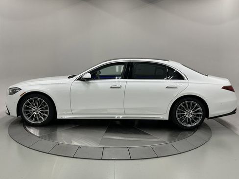 New 2026 Mercedes-Benz S 580 4MATIC Sedan image 4