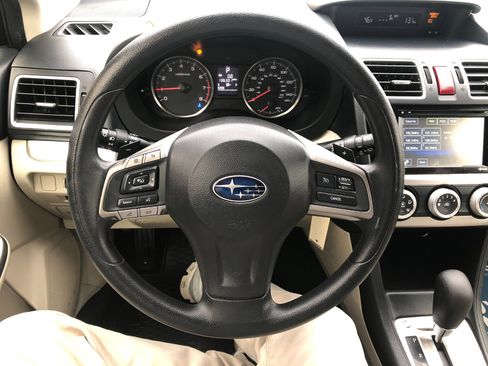 Used 2015 Subaru Crosstrek 2.0i Premium image 13