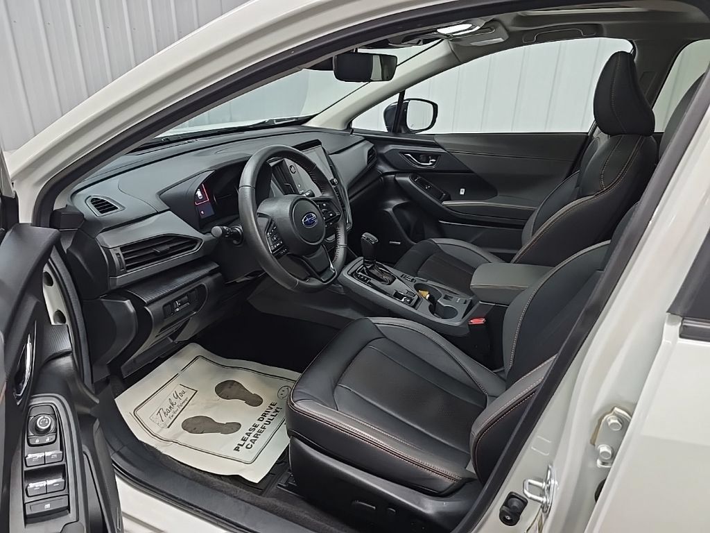 Used 2025 Subaru Crosstrek 2.5i Limited AWD/4WD image 30