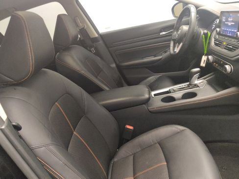Used 2022 Nissan Altima 2.5 SR w/ Midnight Edition Package FWD image 21
