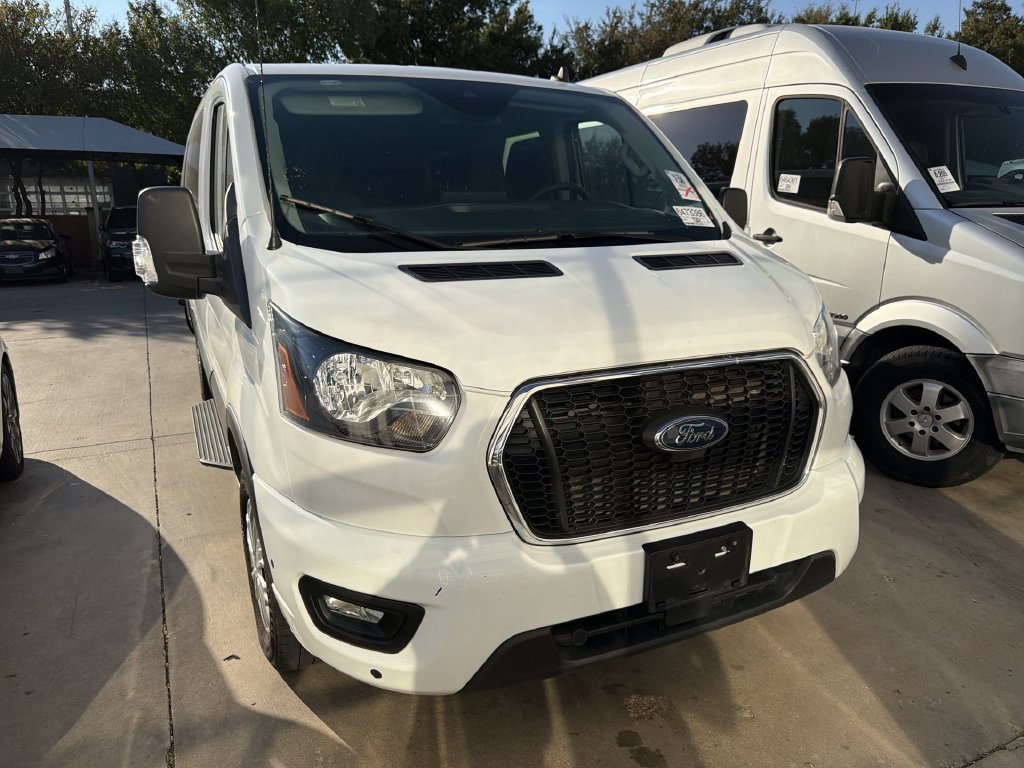 Used 2024 Ford Transit 350 XLT RWD image 2