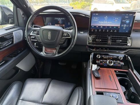 Certified 2023 Lincoln Navigator Reserve image 27