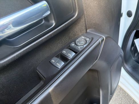 Certified 2022 Chevrolet Silverado 2500 W/T w/ WT Convenience Package AWD/4WD image 13