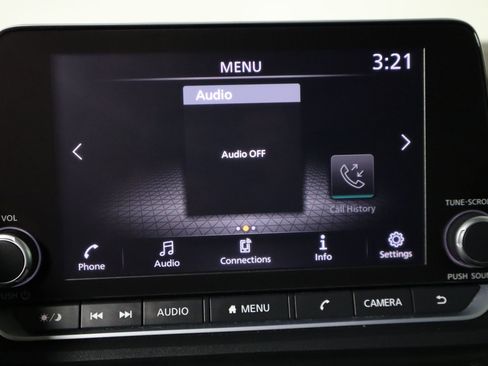 Used 2023 Nissan Rogue S image 38