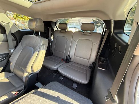 Used 2013 Hyundai Santa Fe Limited w/ Technology Pkg image 24